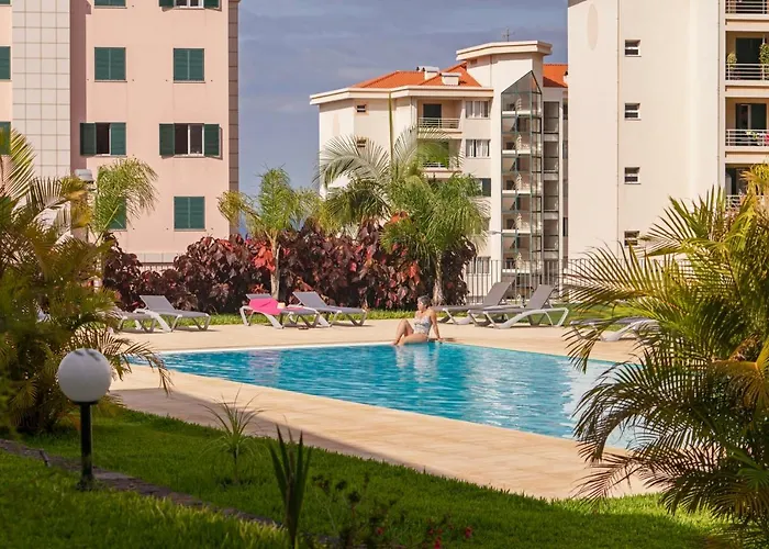 Alameda Formosa I By An Island Appartement *