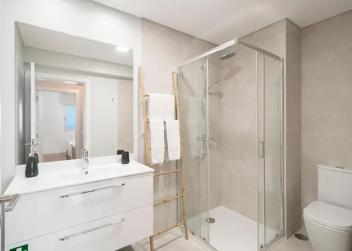 Alameda Formosa I By An Island *