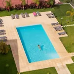 Alameda Formosa I By An Island Apartment Funchal (Madeira)