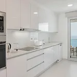 Alameda Formosa I By An Island Apartment *