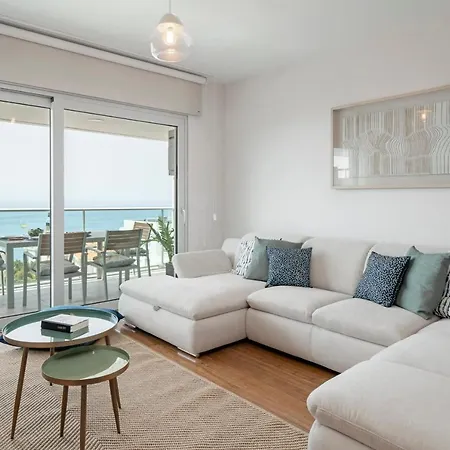 Alameda Formosa I By An Island *