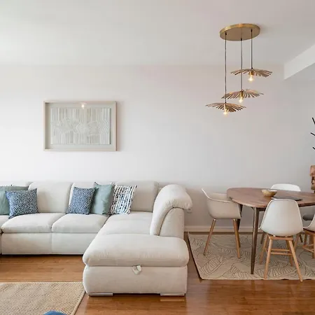 Alameda Formosa I By An Island Apartment *