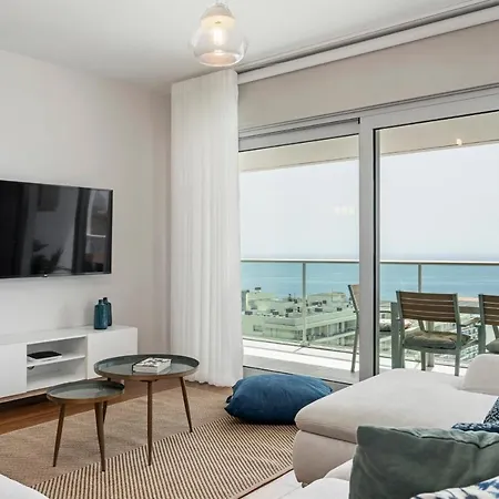Alameda Formosa I By An Island Apartment