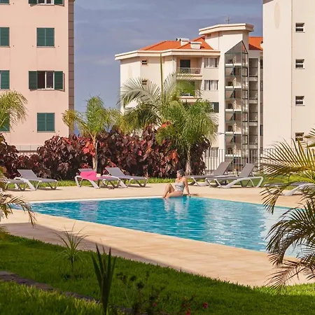 Alameda Formosa I By An Island Appartement *